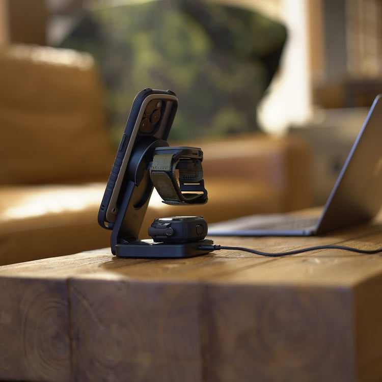 ROOT CO. | ルート PLAY EZ Fold - 3 in 1 Mag Safe Charging Station (ブラック)