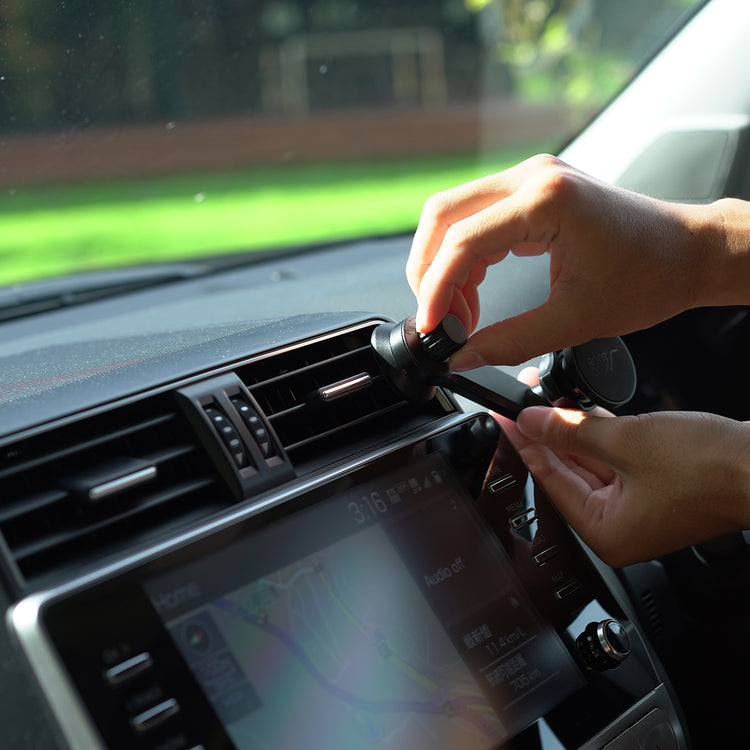 ROOT CO. | ルート PLAY MAGNET CAR MOUNT.