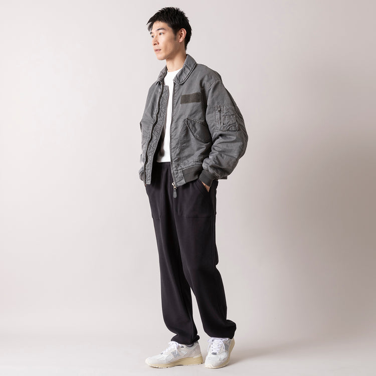 着用サイズL (モデル身長180cm)