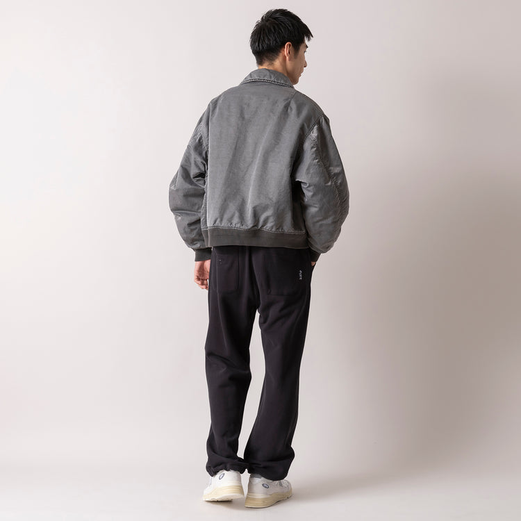 着用サイズL (モデル身長180cm)