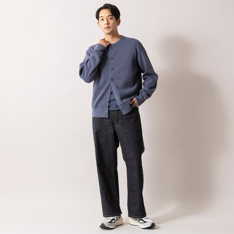 モデル身長180cm