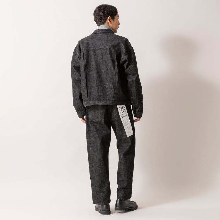 モデル身長180cm
