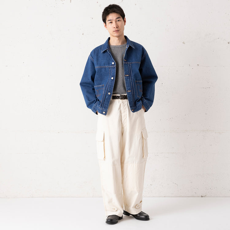 着用サイズL(モデル身長180cm)