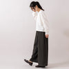 モデル身長165cm,MANONのNYLON 2WAY WIDE PANTS|rapiécageのプチメタルコードチョーカー,https://market.e-begin.jp/products/mks_mnn0096u_lala|https://market.e-begin.jp/products/rdx_rpc0105u_lala