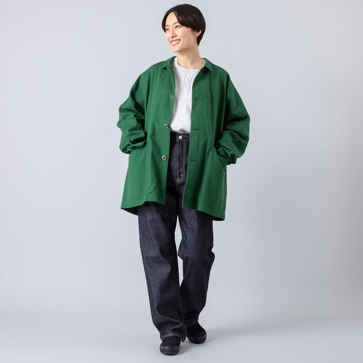 モデル身長163cm,Healthknitのクラシックスウェット ヘンリーネック長袖|caqu | サキュウのモダンクラシック|Moonstarのローバスケットヴィンテージグレー,https://market.e-begin.jp/products/she_hea0308p_lala|https://market.e-begin.jp/products/tan_caq0398f_lala|https://market.e-begin.jp/products/mns_mns0286o_lala