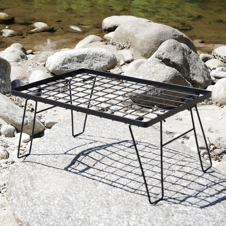 SLOWER | スロウワー　FOLDING MESH TABLE Brundle