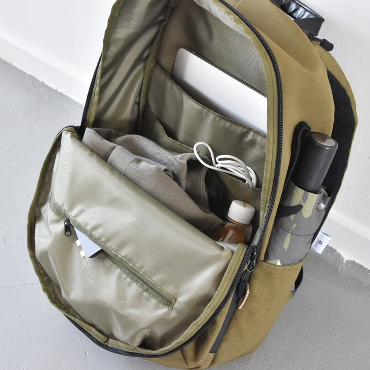 CRONY. | クルニー　× GRECO Round Daypack