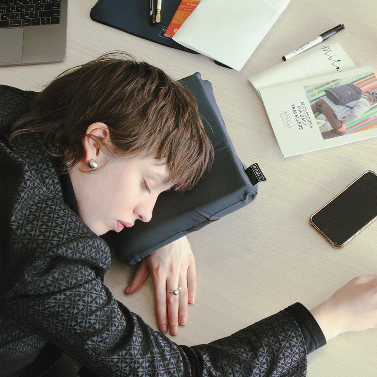 BANALE | バナーレ BANALE OMNI PILLOW