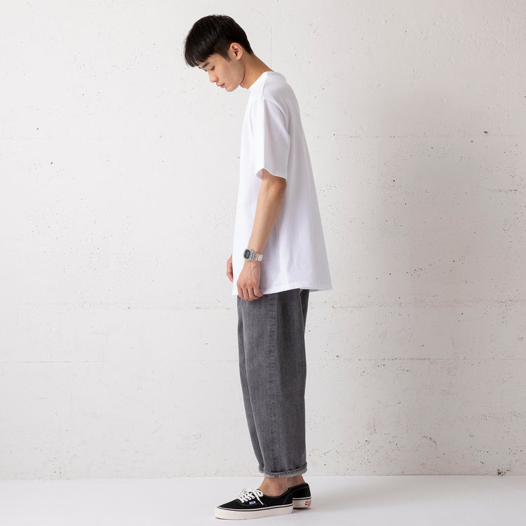 着用サイズ3 (身長180cm / 60kg)