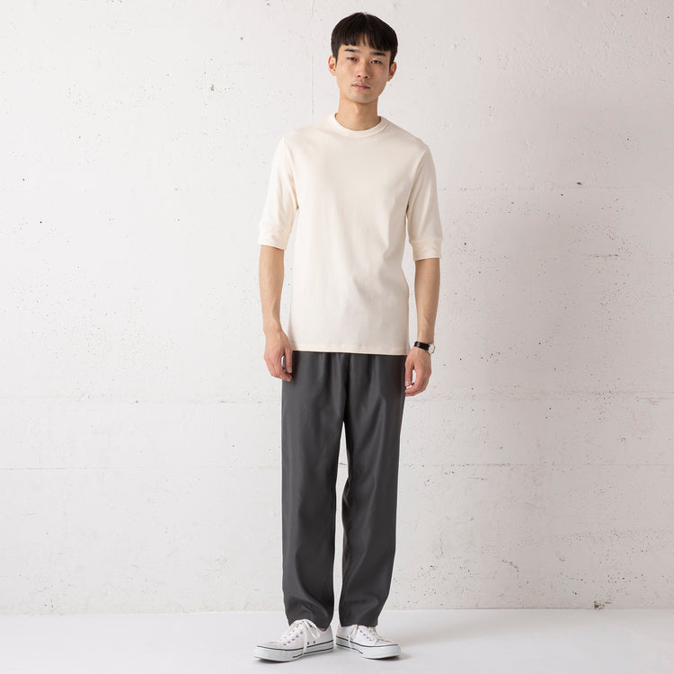 着用サイズ3 (身長180cm / 60kg)