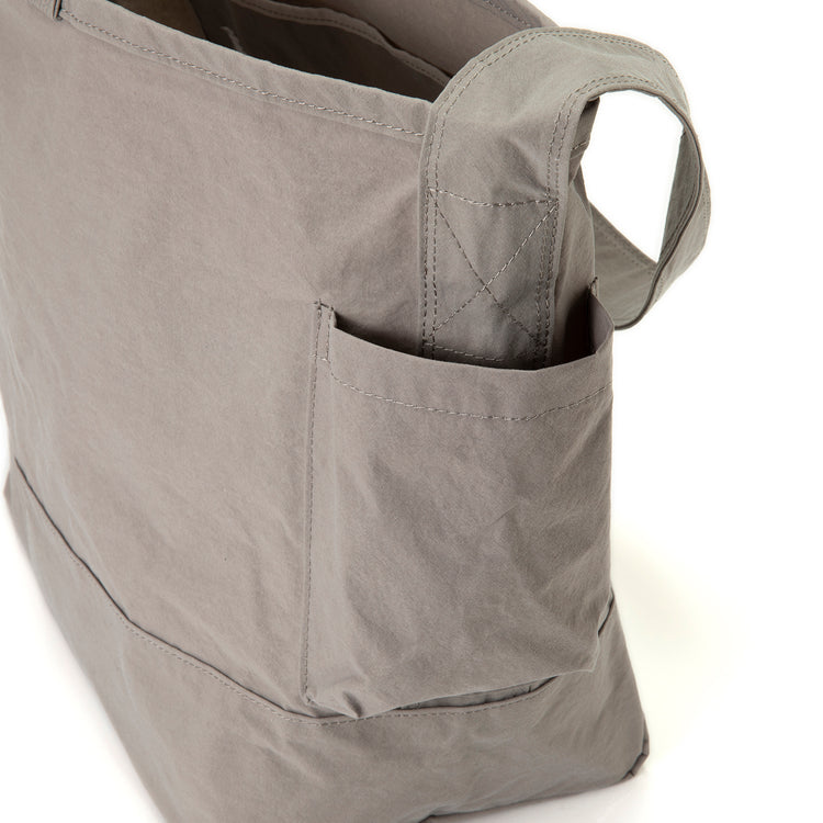 ANUNFOLD | アヌンフォルド　SIDE POCKET TOTE