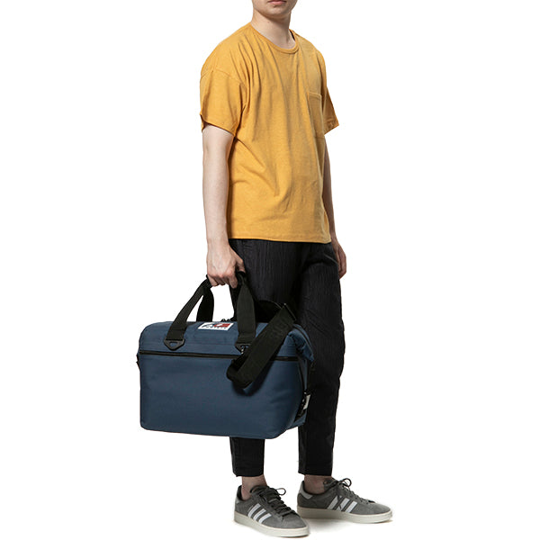 AO Coolers | エーオークーラー 24 パック キャンバス ソフトクーラー