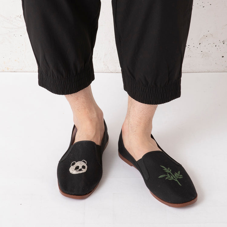 Let's 功夫 | レッツカンフー Kung-Fu Shoes with Reusable Bag