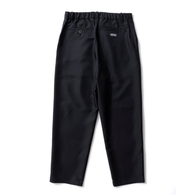 UNIVERSAL OVERALL | ユニバーサルオーバーオール Begin別注 タックテーパードパンツ