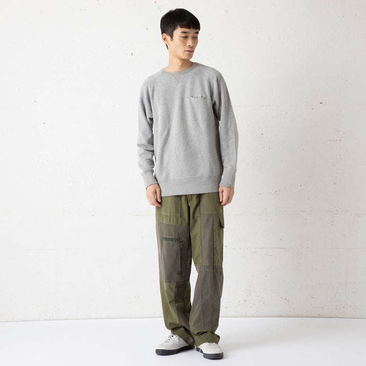 サイズM (身長180cm / 60kg)