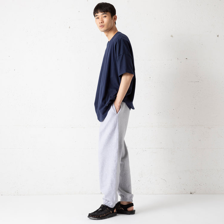 モデル 身長180cm / 60kg