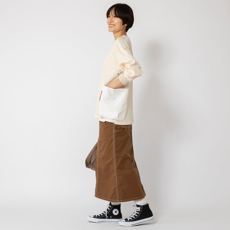 着用サイズS (身長163cm)