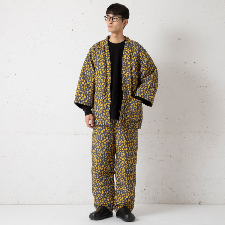 着用サイズ L(身長180cm / 60kg)