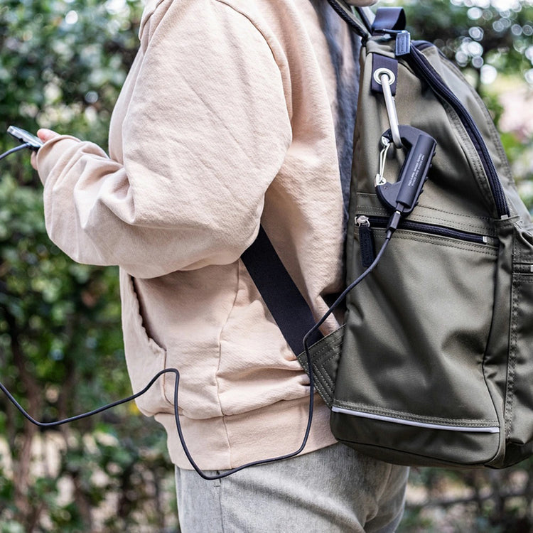 EL COMMUN | エル・コミューン Carabiner Battery