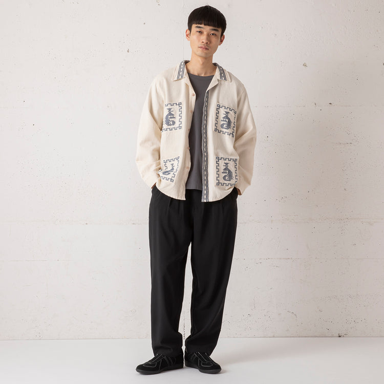 サイズL(身長180cm / 60kg)