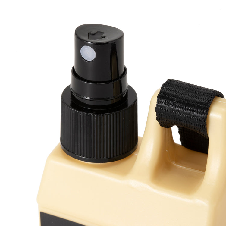 SLOWER | スロウワー PUMP SPRAY TANK Grips