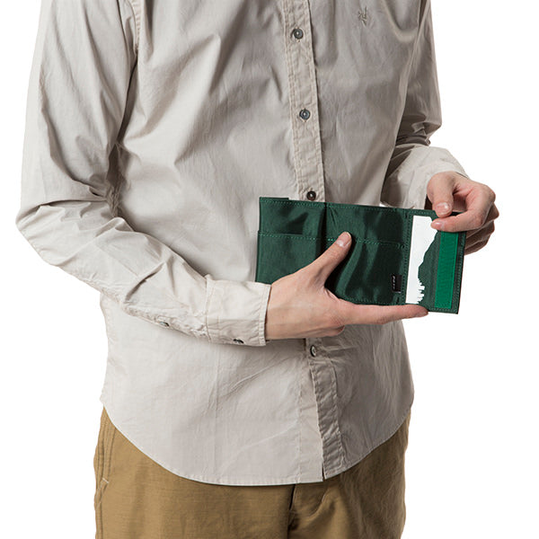 P01 | プレイ 16AW WALLET A