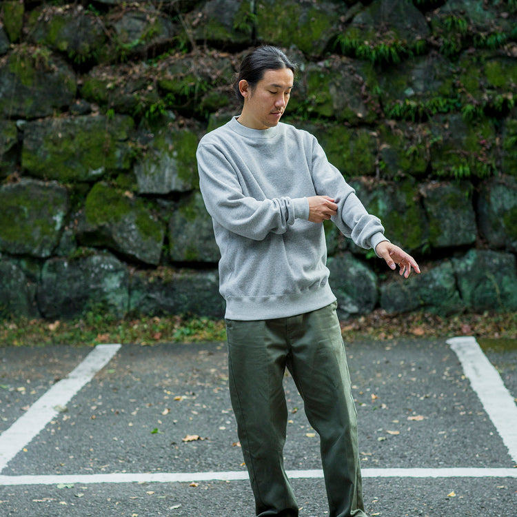 サイズL (身長172cm/68kg)