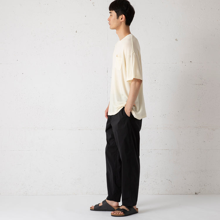 着用サイズ L(身長180cm / 60kg)