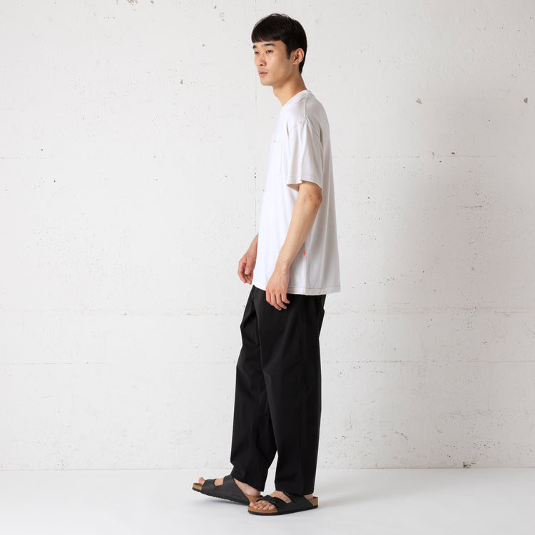 着用サイズ L(身長180cm / 60kg)