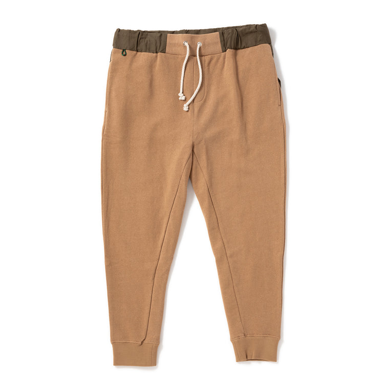 WALNUT BROWN