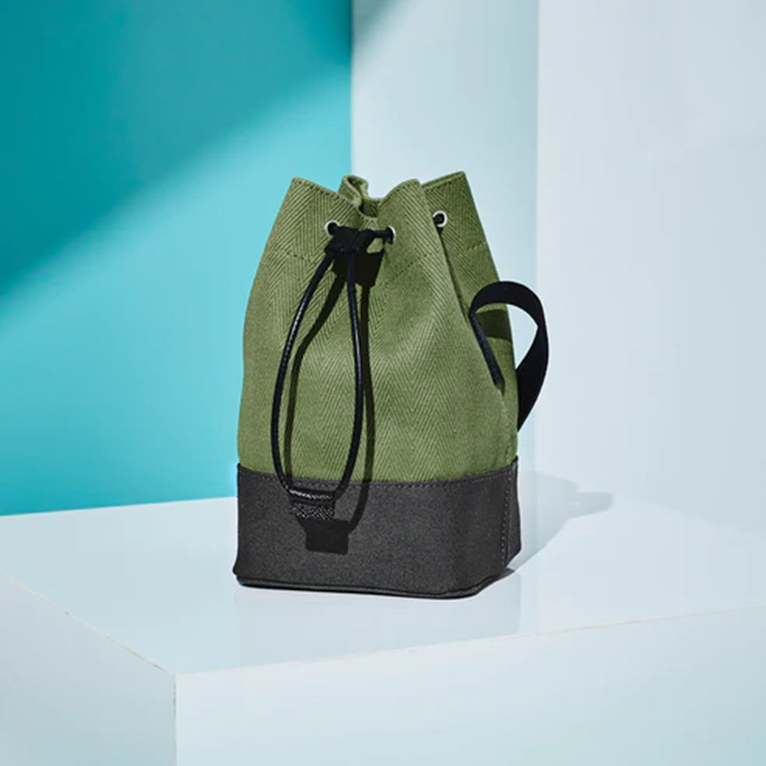 ETELA エテラ MINI STRING BAG - BLACK ETELA Mini string bag - Black – VAKT.