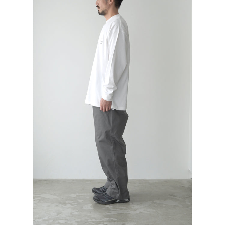 着用サイズL (RELAXED) モデル身長175cm