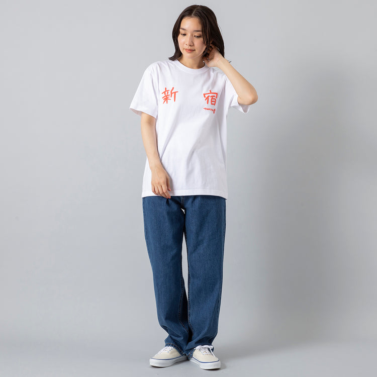 (白)Tokyo No.02 新宿 着用サイズM（モデル身長163cm）