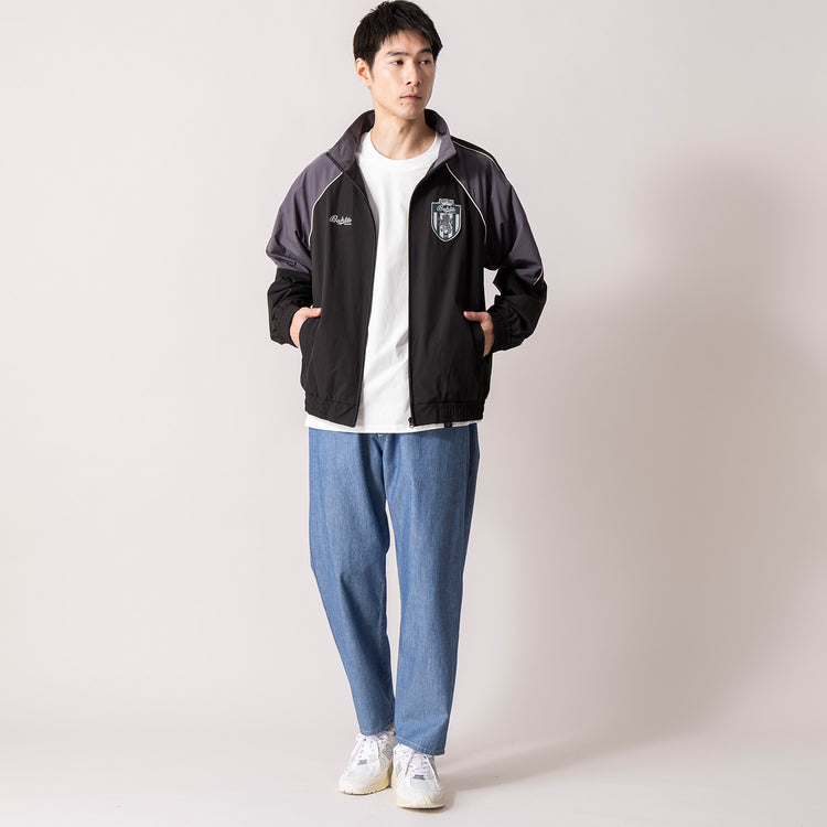 モデル身長180cm