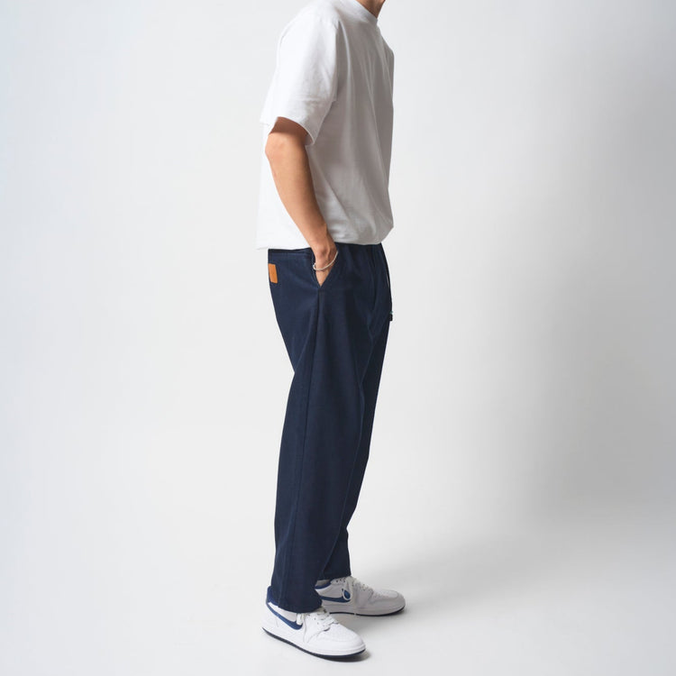 モデル身長185cm