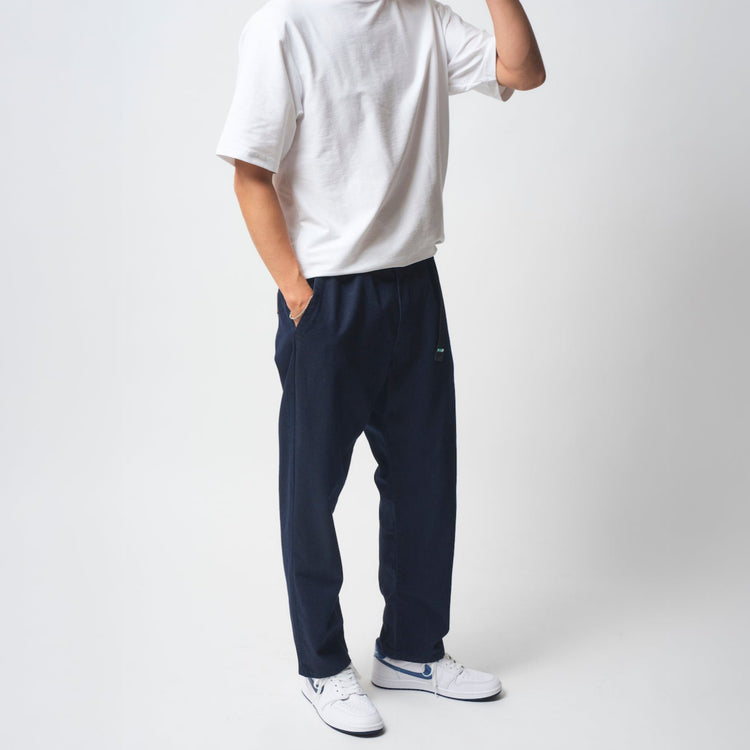 モデル身長185cm