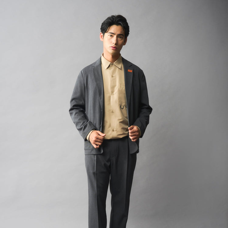 着用サイズL（モデル身長182㎝）