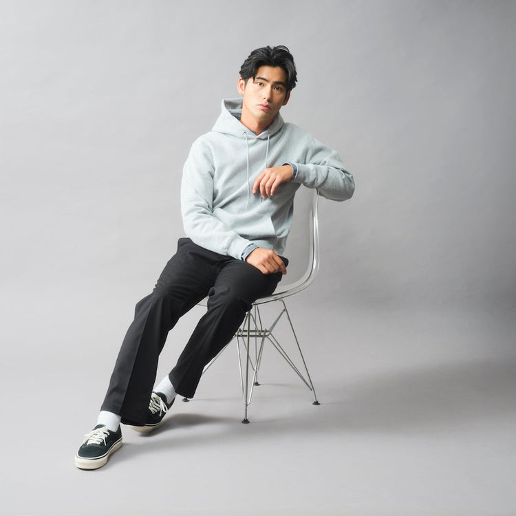 着用サイズL (モデル身長185cm)