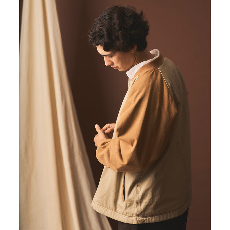 モデル身長185cm (Lサイズ着用)