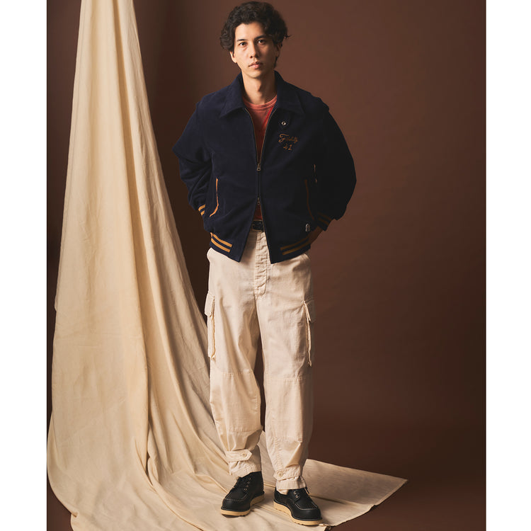 モデル身長185cm (Lサイズ着用)