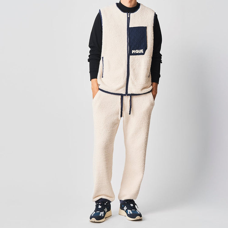 着用サイズL (モデル身長185cm)