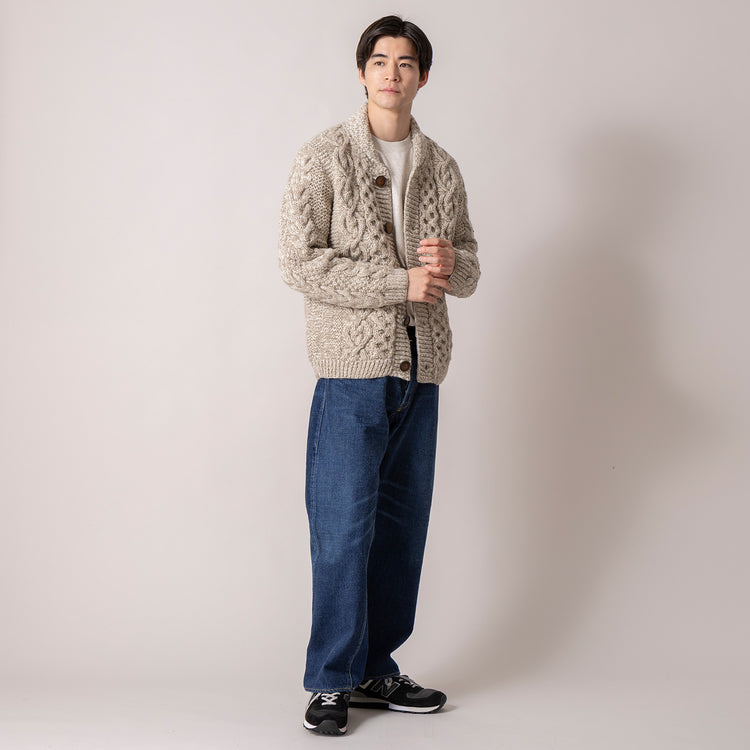 着用サイズL (モデル身長181cm)