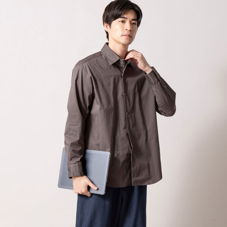 ALLOWED TO UNFOLD | アロウド トゥ アンフォールド　タイプライターストレッチ ドットボタンシャツ