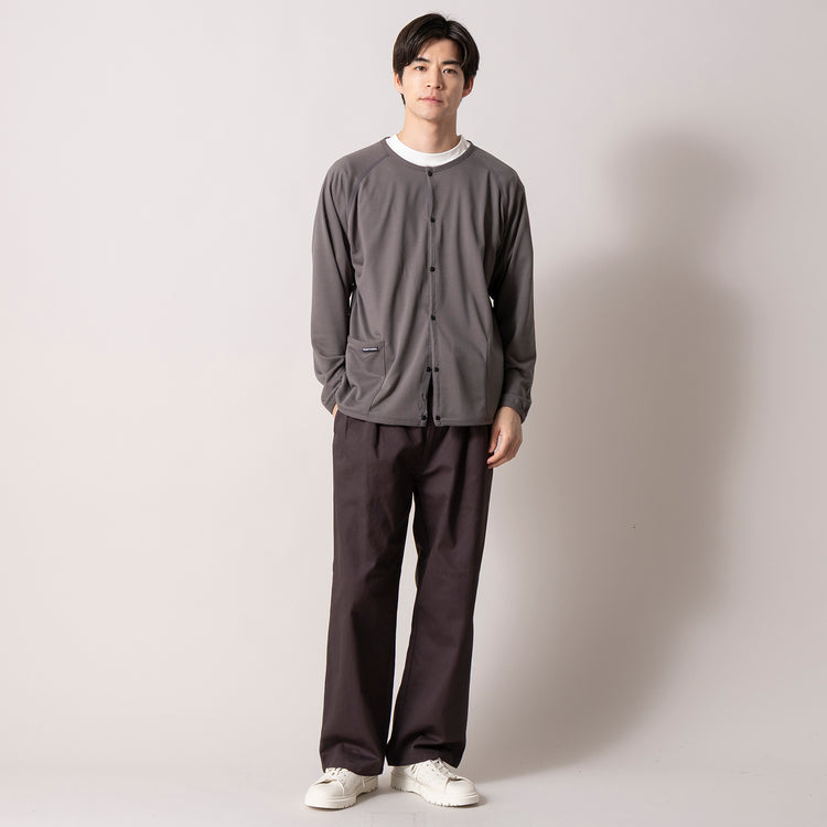 着用サイズ L(モデル身長180cm)