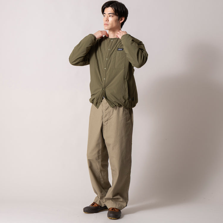 着用サイズ L(モデル身長181cm)