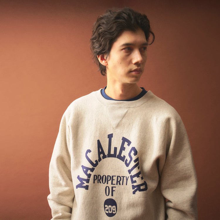 モデル身長185cm (Lサイズ着用)