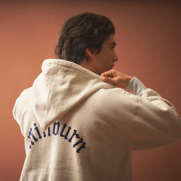 着用サイズL (モデル身長185cm)