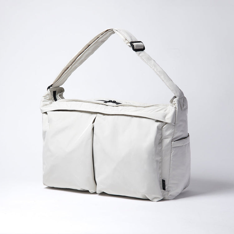 SML | エスエムエル　HELMET SHOULDER BAG L