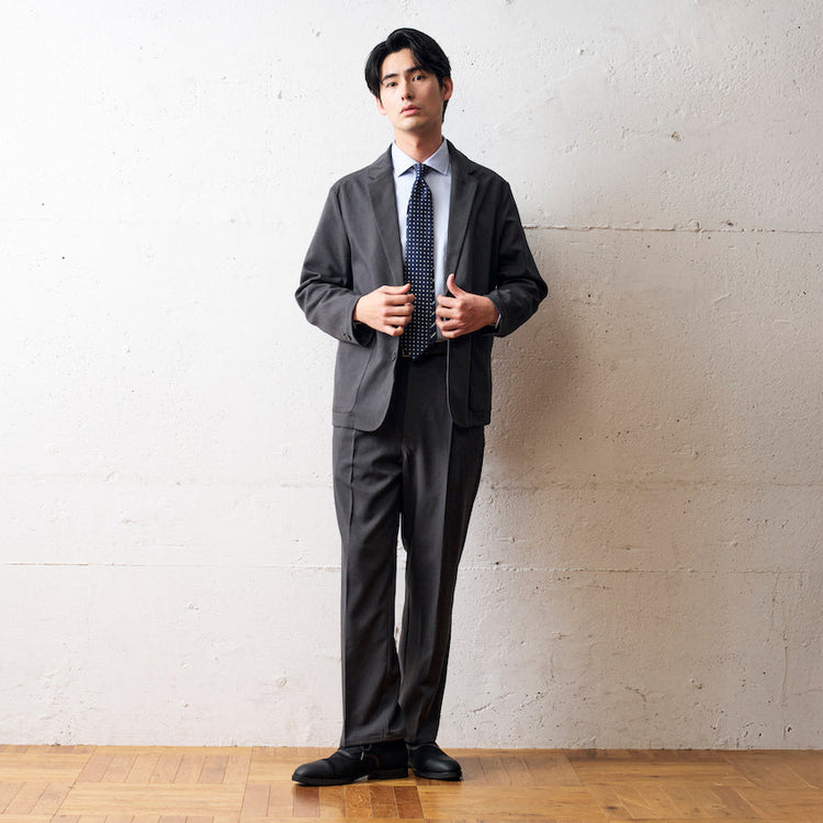 着用サイズL (モデル身長182cm)