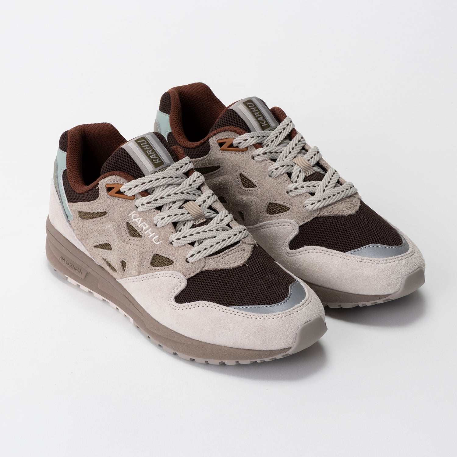 KARHU | カルフ Legacy 96